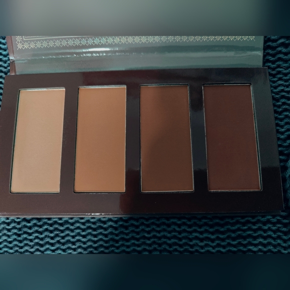 Bronzed in Paradise Ace Beaute palette - Picture 5 of 5